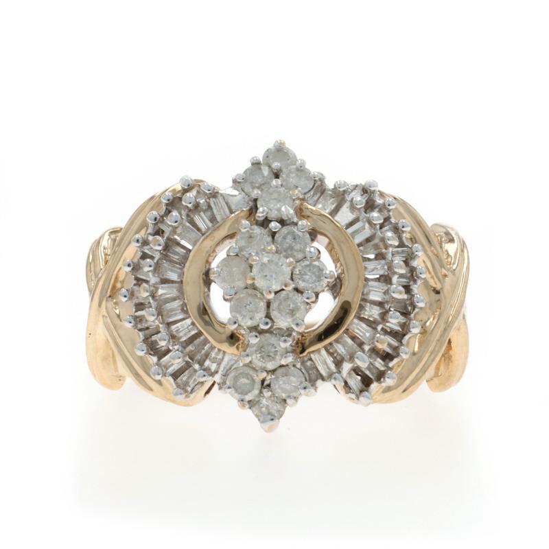 Taille : 8 1/4
Frais de taille : Up&Up 2 tailles pour $40 ou Down 1/2 taille pour $30

Contenu métallique : Or jaune 10k et or blanc 10k

Informations sur les pierres

Diamants naturels
Carat(s) : 1.00ctw
Taille : Ronde, Brilliante et