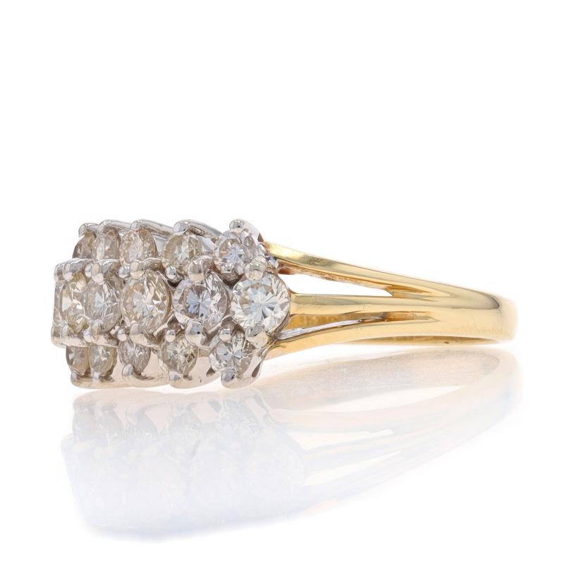 Gelbgold Diamant-Cluster-Cocktailring - 14k Rundbrillant 0,95ctw im Zustand „Hervorragend“ in Greensboro, NC
