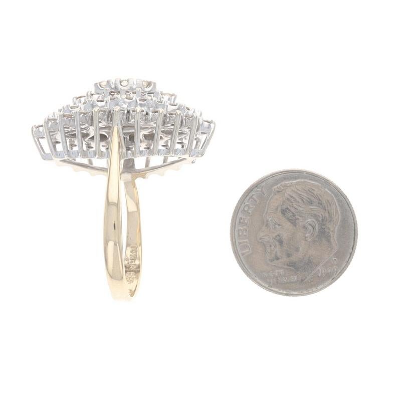 Bague cocktail en or jaune avec grappe de diamants - 14k Round Brilliant 1.00ctw en vente 1