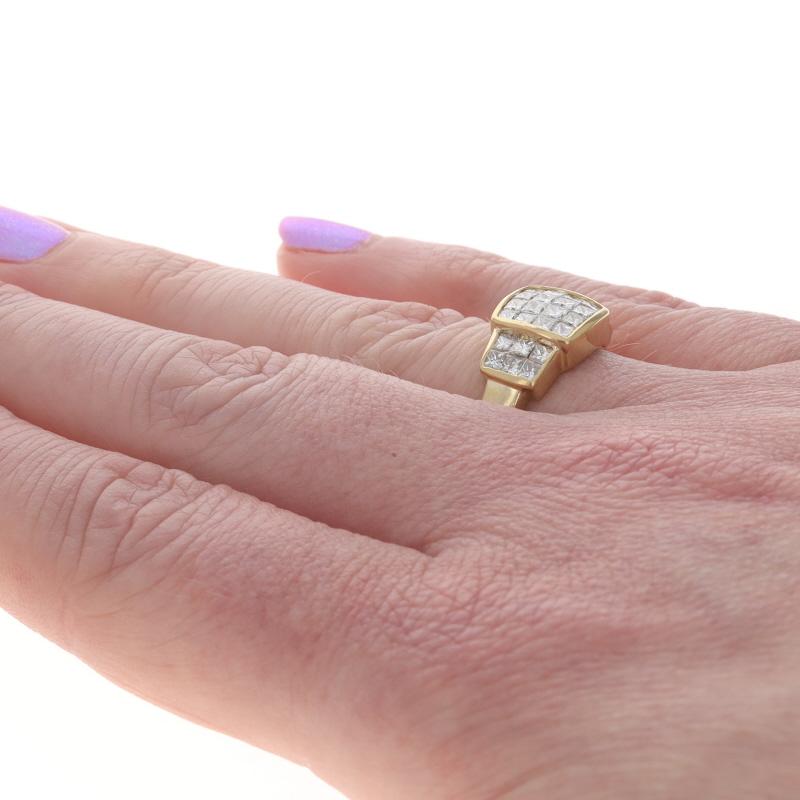 De las mujeres Anillo de cóctel de oro amarillo con racimo de diamantes 18k Princess 1.50ctw SZ 7 1/4 en venta