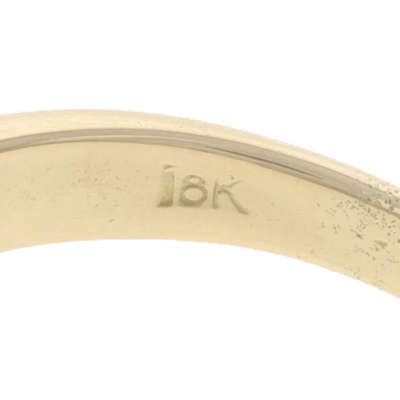 Anillo de cóctel de oro amarillo con racimo de diamantes 18k Princess 1.50ctw SZ 7 1/4 en venta 2