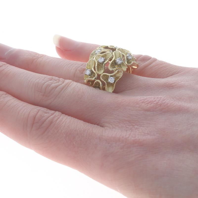 Women's Yellow Gold Diamond Cluster Cocktail Ring - 18k Round .55ctw Floral Bouquet For Sale