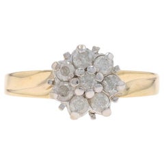 Bague de fiançailles en or jaune avec grappe de diamants - 10k Round Brilliant .40ctw Floral