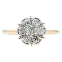 Bague de fiançailles en or jaune avec grappe de diamants - 10k Round Brilliant .50ctw Floral