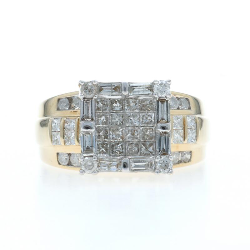 Taille : 8 3/4
Frais de taille : Up&Up pour $60

Contenu métallique : Or jaune 14k et or blanc 14k

Informations sur les pierres

Diamants naturels
Carat(s) : 2.00ctw
Taille : Ronde, Brilliante, Princesse et Baguette
Couleur : G - H
Clarté : SI2 -