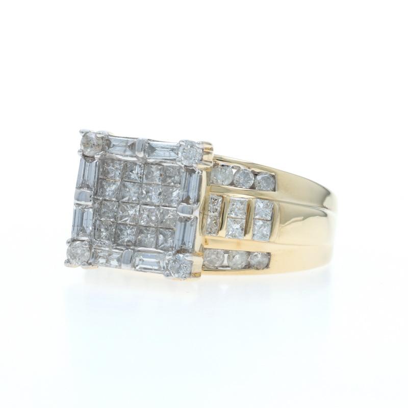 Bague en or jaune avec halo de diamants 14k Rond Princesse Baguette 2.00ctw Excellent état - En vente à Greensboro, NC