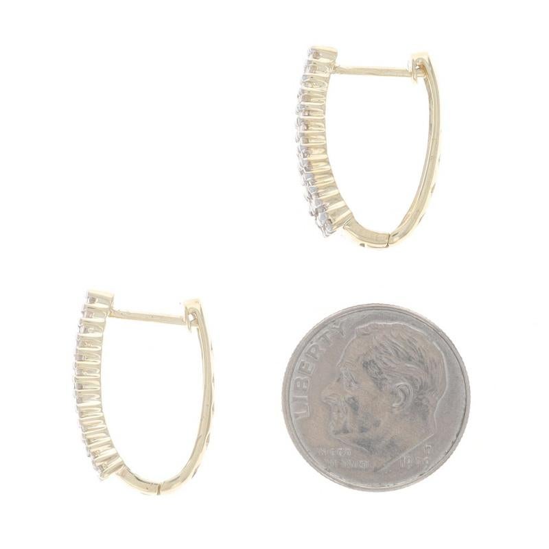 Boucles d'oreilles grappe de diamants en or jaune 10 carats, taille unique, 1,00 carat percé Excellent état - En vente à Greensboro, NC