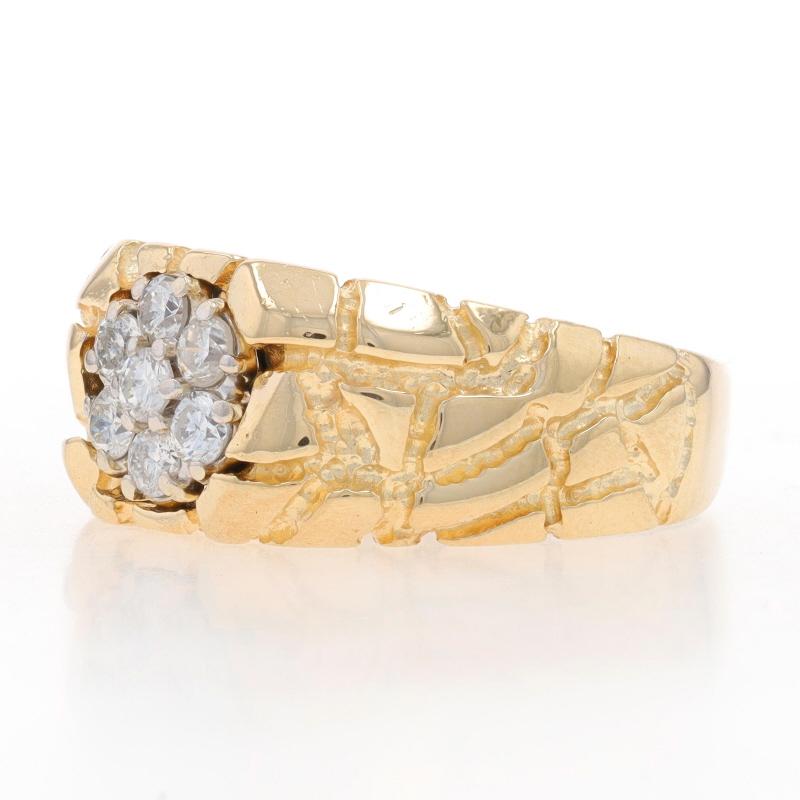 Gelbgold Diamant Cluster Herrenring - 14k Runde Brillant .55ctw Nugget (Rundschliff) im Angebot