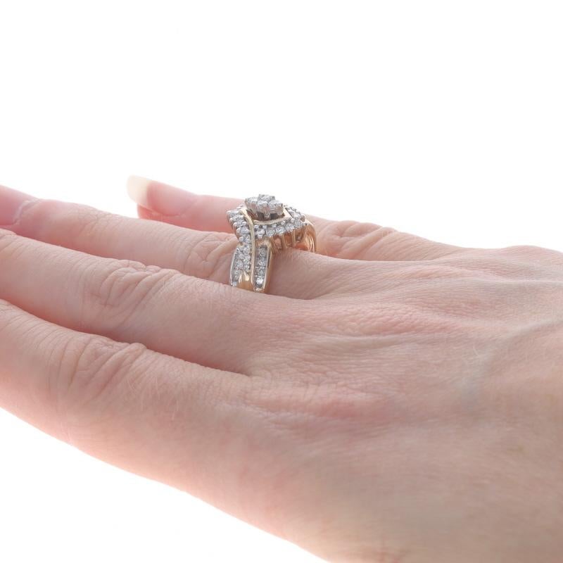Bague en or jaune avec diamant en grappe - 14k brillant rond .50ctw Pour femmes en vente