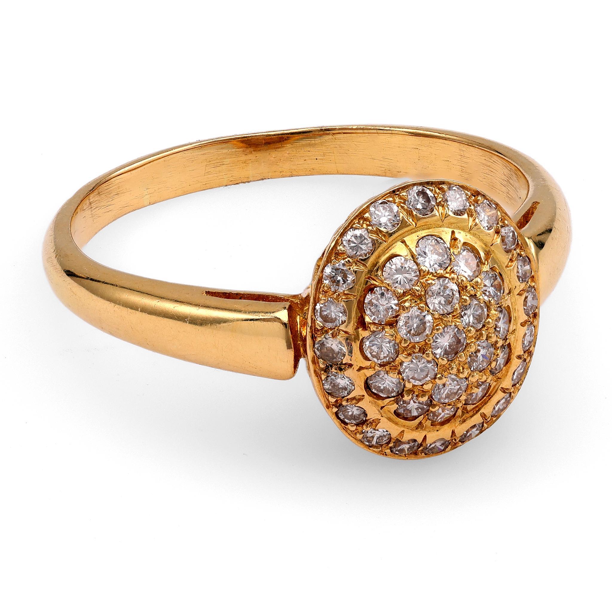 Yellow Gold Diamond Cluster Ring In Excellent Condition For Sale In Beverly Hills, CA