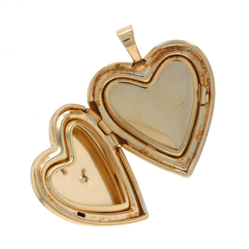 Gelbgold Diamant-Kreuz-Herz-Medaillon-Anhänger - 14k Rundschliff Love zwei Rahmen im Zustand „Hervorragend“ im Angebot in Greensboro, NC