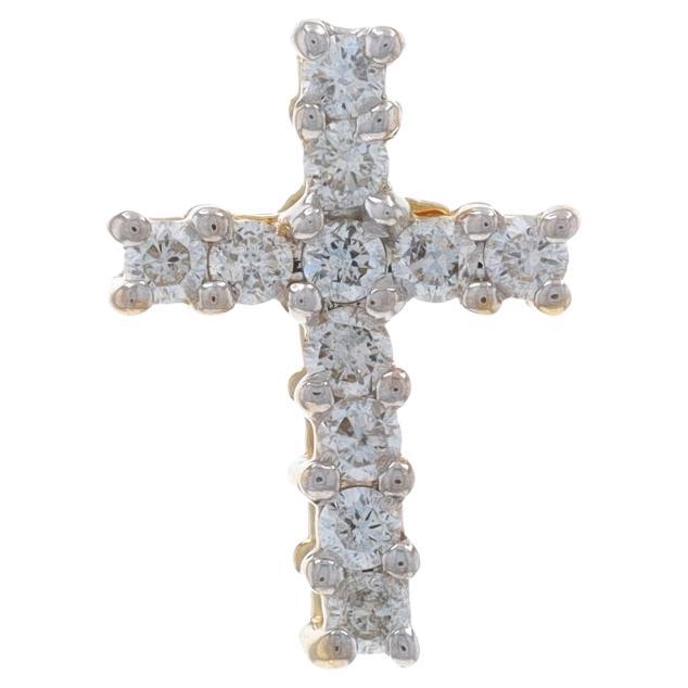 Ciondolo a croce in oro giallo con diamante tondo Brilliante 14k 0,17ctw Fede in vendita