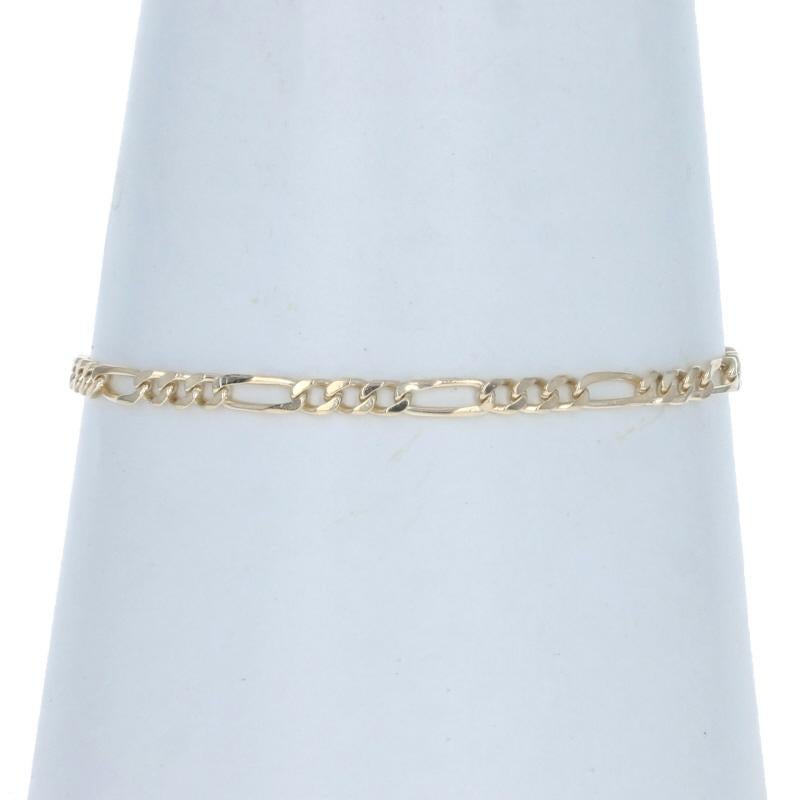 Metal Content: 14k Yellow Gold

Chain Style: Diamond Cut Figaro
Bracelet Style: Chain
Fastening Type: Lobster Claw Clasp

Measurements

Length: 8 1/2