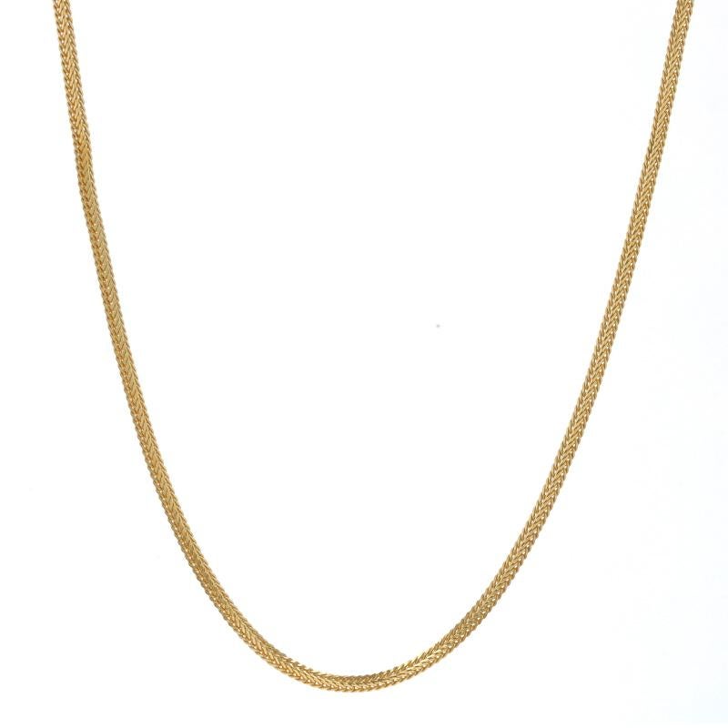 Metal Content: 18k Yellow Gold

Chain Style: Diamond Cut Foxtail
Necklace Style: Chain
Fastening Type: Spring Ring Clasp

Measurements
Length: 25 1/2