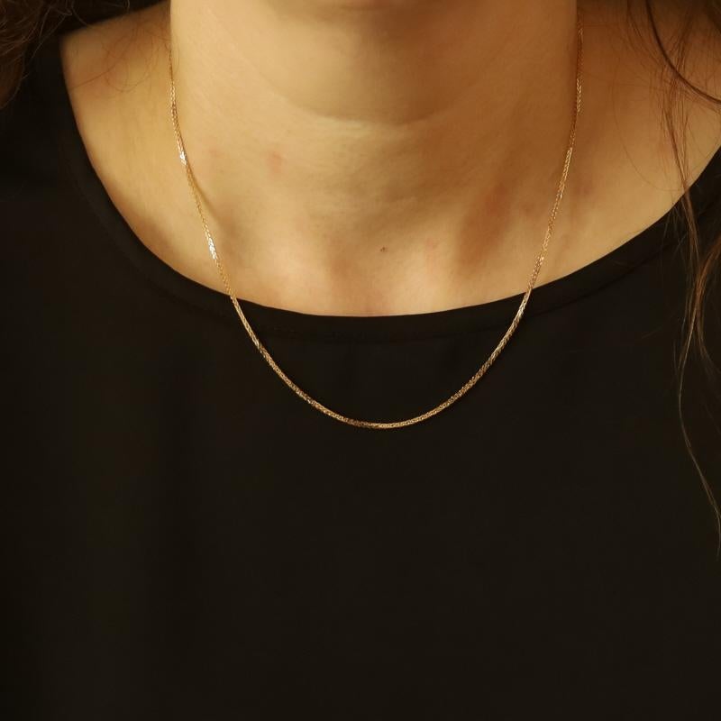 Collar de cadena de trigo de oro amarillo talla diamante 18