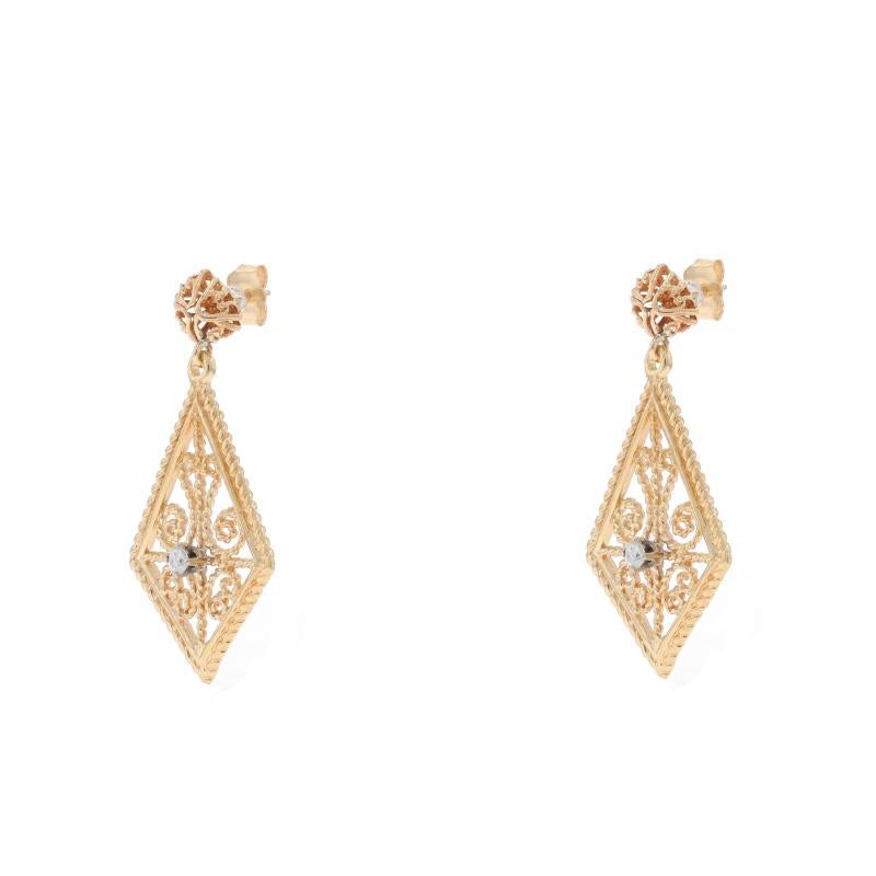 Round Cut Yellow Gold Diamond Dangle Earrings - 14k Round .10ctw Scrollwork Kite Pierced For Sale