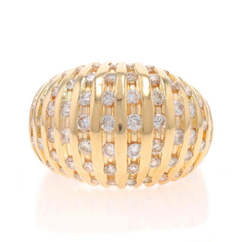 Taille : 6 1/4
Frais de taille : Up&Up 2 tailles pour $50 ou Down 1 taille pour $40

Contenu du métal : Or jaune 14k

Informations sur les pierres

Diamants naturels
Carat(s) : 1.20ctw
Coupe : Brillant rond
Couleur : I.K.L.A.
Clarté : SI1 -