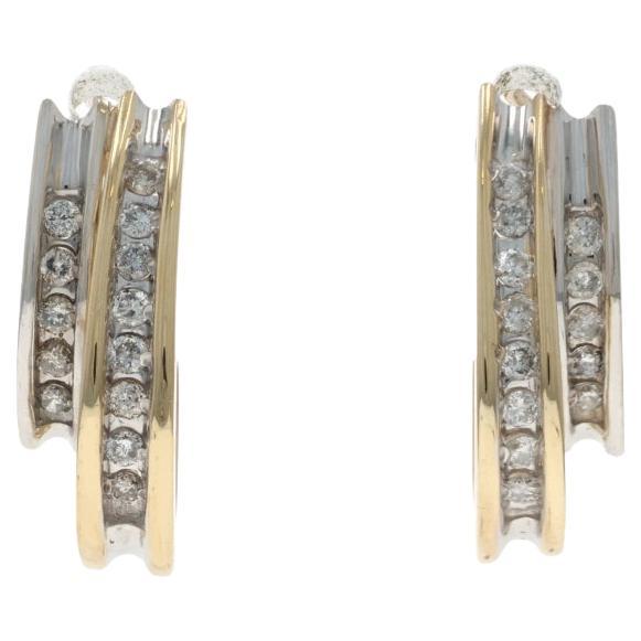 Orecchini con doppio gancio a J in oro giallo con diamanti - 10k Round Brilliante 0,36ctw in vendita