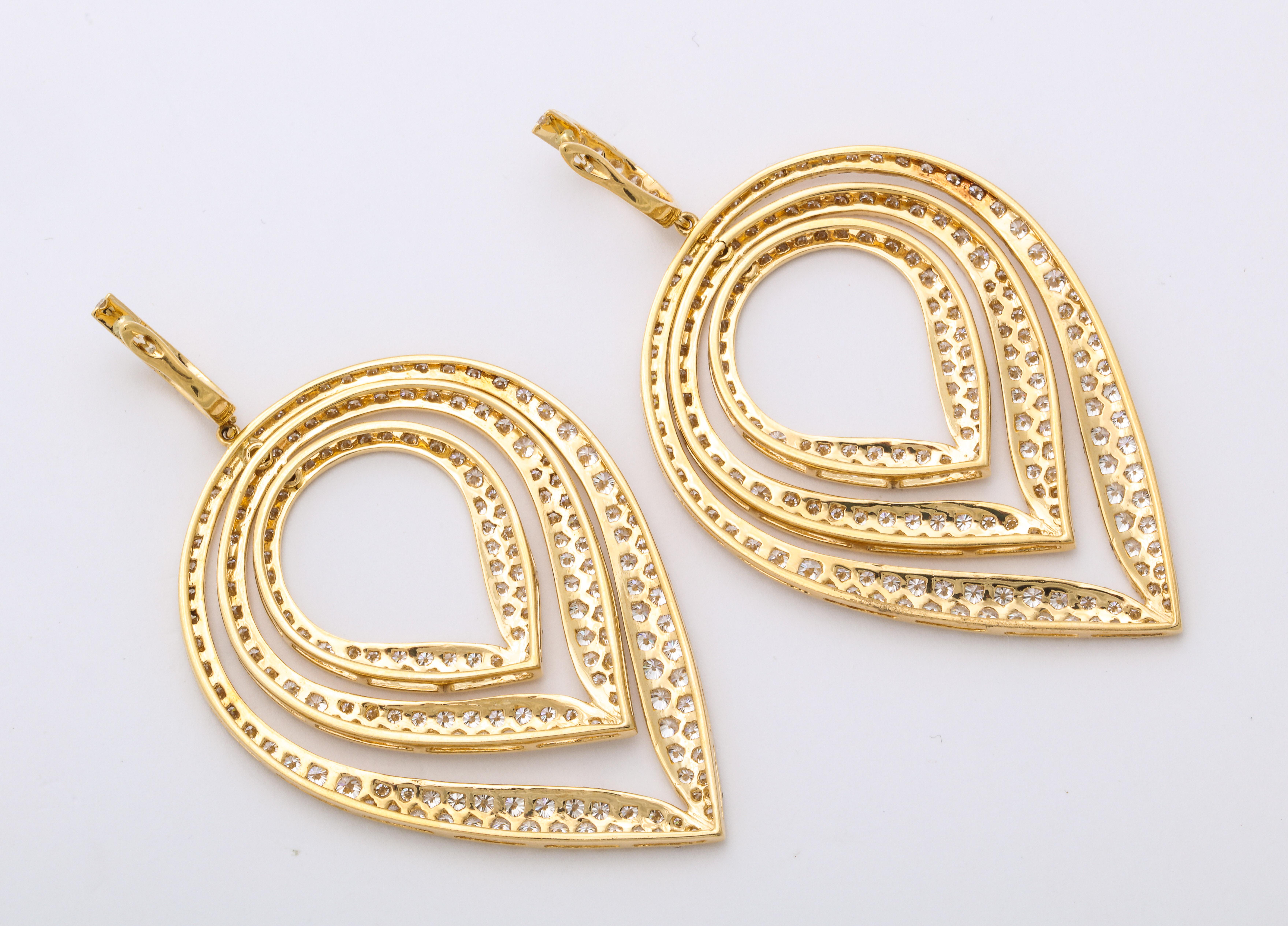 Women's Yellow Gold & Diamond Ear Pendant Earrings