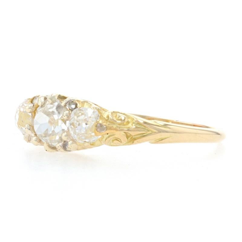 Anillo Eduardiano de Diamantes de Oro Amarillo -18k Mina Antigua 1,33ctw GIA Tres Piedras Antiguas Talla antigua en venta