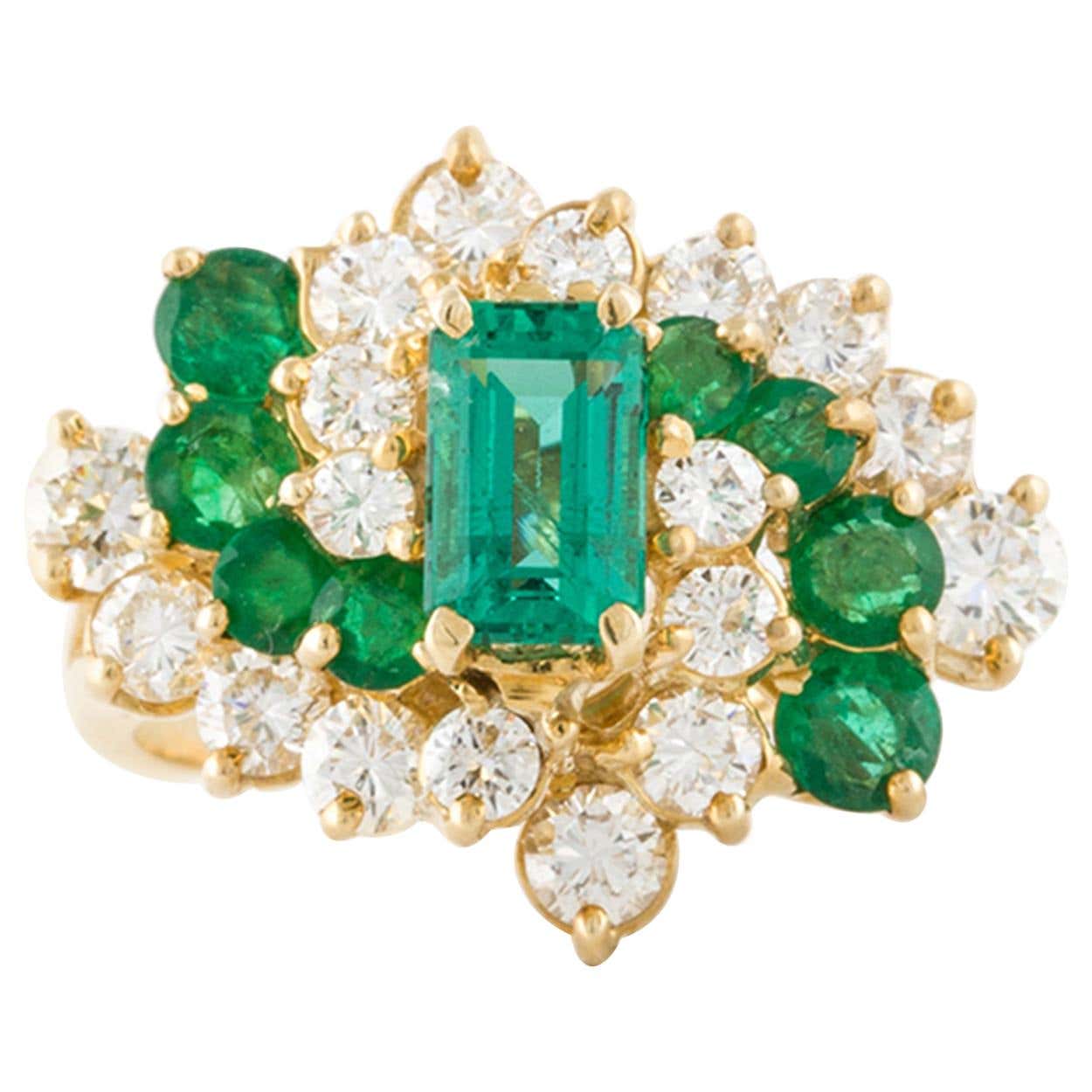 18K Yellow Gold Diamond and Emerald Cluster Ring For Sale at 1stDibs ...