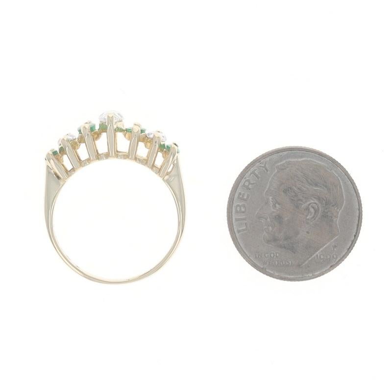 Bague en or jaune diamant émeraude 14k Marquise 1.20 en vente 1