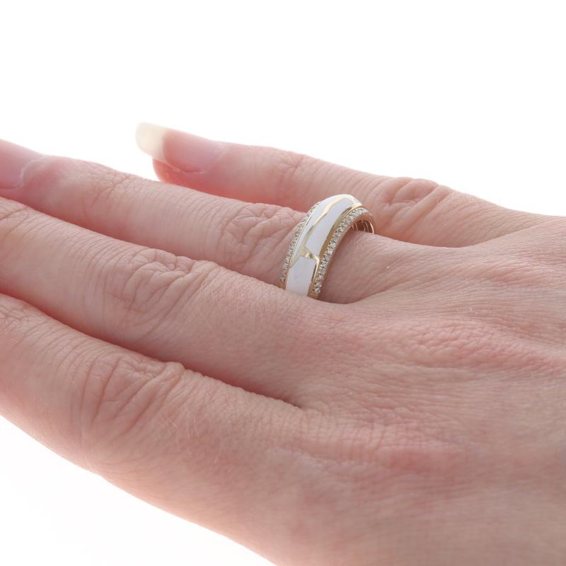 Anneau en or jaune avec diamant et émail - 10k Single Cut .25ctw Abstract Ring Sz 7 1/2 Pour femmes en vente