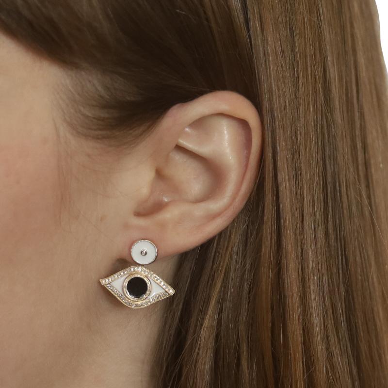 Taglio singolo Orecchini a pendente con smalto e diamanti in oro giallo 14k Single .20ctw All-Seeing in vendita