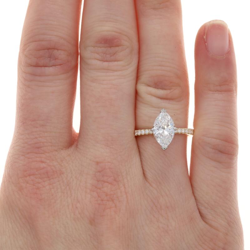 Taglio marquise Anello di fidanzamento con diamante in oro giallo - 14k Marquise 2.20ctw in vendita