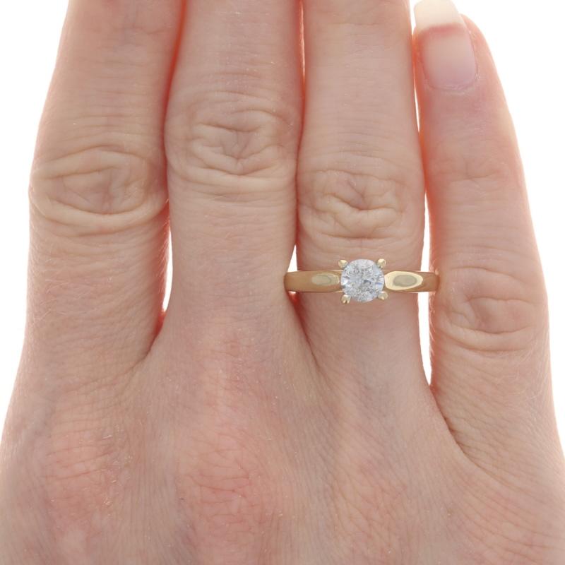 Taille ronde Bague de fiançailles en or jaune - 14k diamant rond brillant .90ctw Cathedral en vente