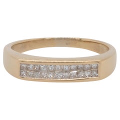 Anello di fidanzamento con diamante in oro giallo