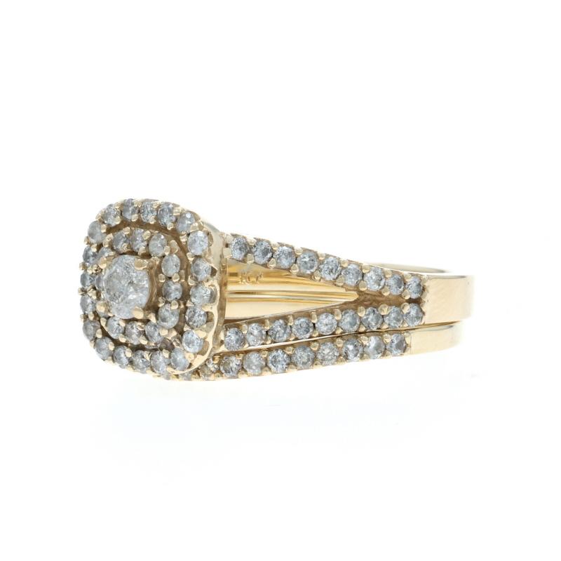 Bague de fiançailles et alliance en or jaune - 10k Round Brilliant 1.00ctw Pour femmes en vente