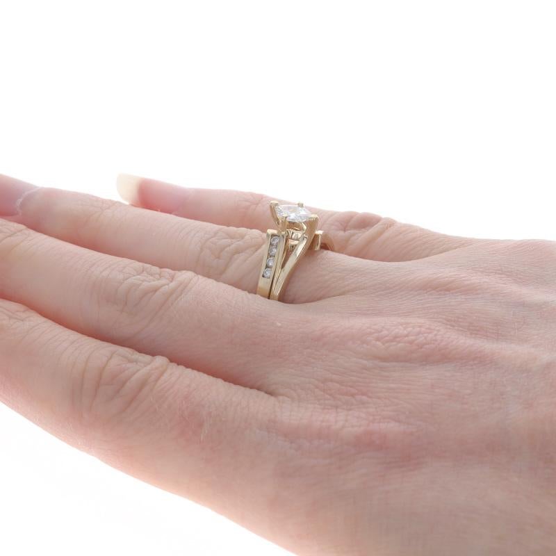 Verlobungsring & Ehering aus Gelbgold mit Diamanten - 14k Marquise .60ctw Damen im Angebot