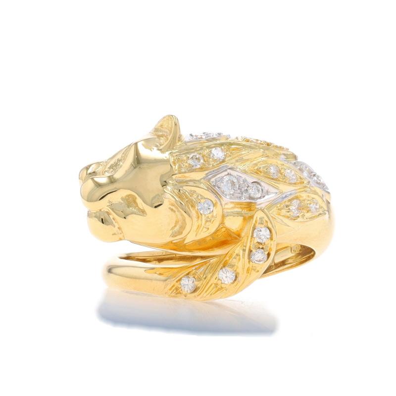 Taille : 7 3/4
Frais de taille : Up&Up 2 tailles pour $60 ou Down 1 taille pour $40

Contenu du métal : Or jaune 18k et or blanc 18k

Informations sur les pierres
Diamants naturels
Carat(s) : .26ctw
Coupe : Brillant rond
Couleur : F - G
Clarté : SI1