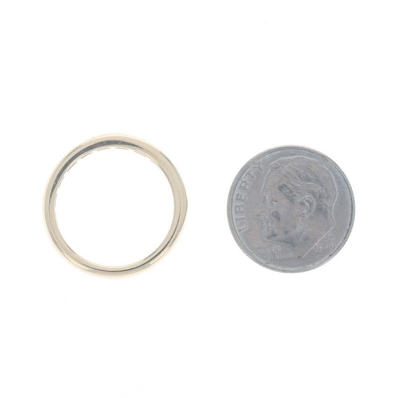 Alliance en or jaune à cinq pierres et diamants - 18k Round .50ctw Channel Set en vente 1