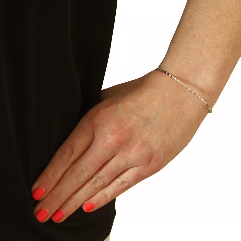 Taille ronde Bracelet flexible en or jaune avec diamants 6 3/4