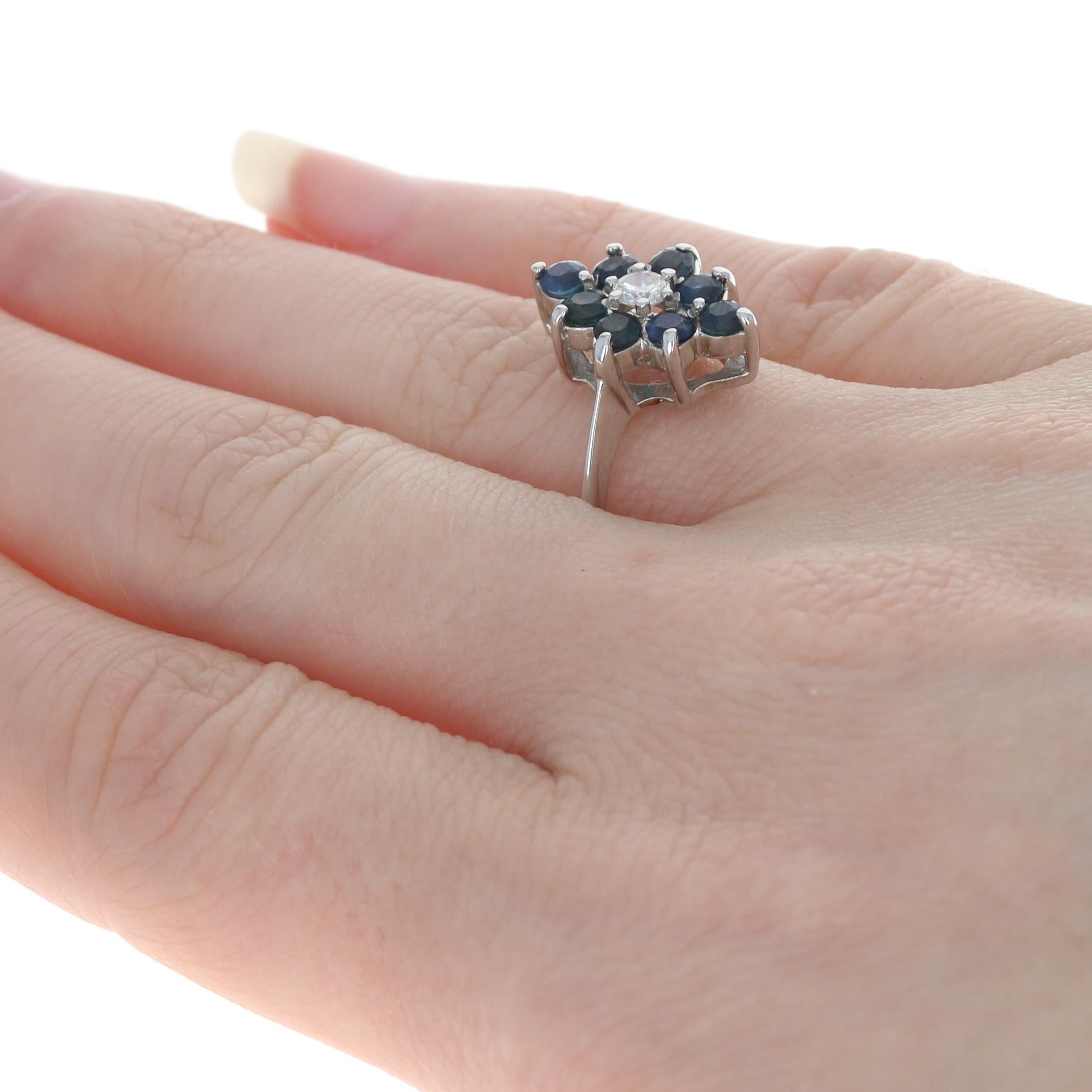 Gelbgold Diamant-Blumen-Bypass-Ring, 14k runder Brillantschliff 0,21 Karat im Zustand „Hervorragend“ in Greensboro, NC