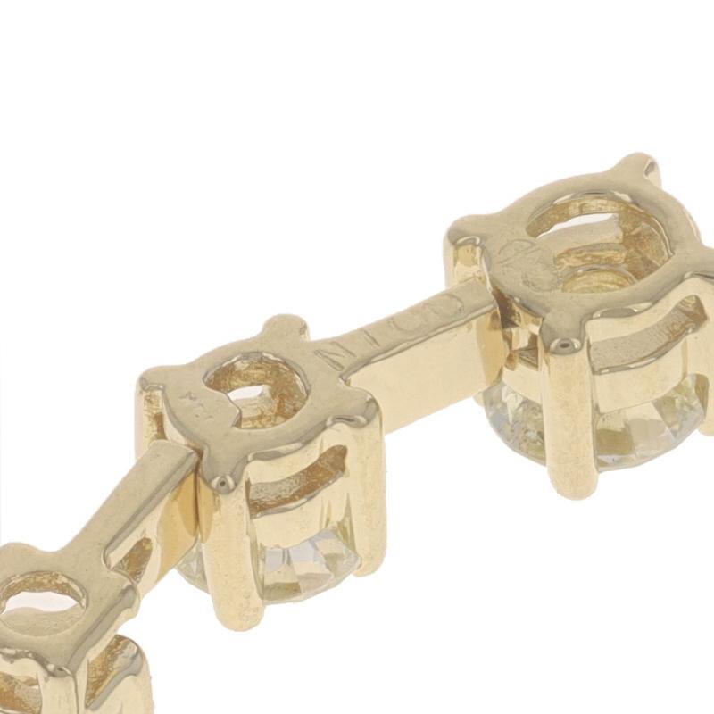 Pendentif d'amour à trois pierres graduées en or jaune 14 carats avec diamants ronds de 1,00 carat Excellent état - En vente à Greensboro, NC