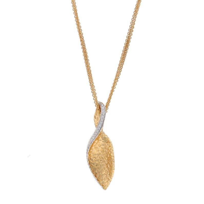 Contenuto metallico: Oro giallo 14k e oro bianco 14k

Informazioni su A. Stone

Diamanti naturali
Carati: .27ctw
Taglio: Rotondo brillante
Colore: G - H
Chiarezza: VS1 - SI1

Carati totali: .27ctw

Stile della catena: Cavo
Stile della collana: