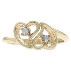 Anillo de oro amarillo de diamantes corazón dúo de dos piedras - 10k Amor brillante redondo