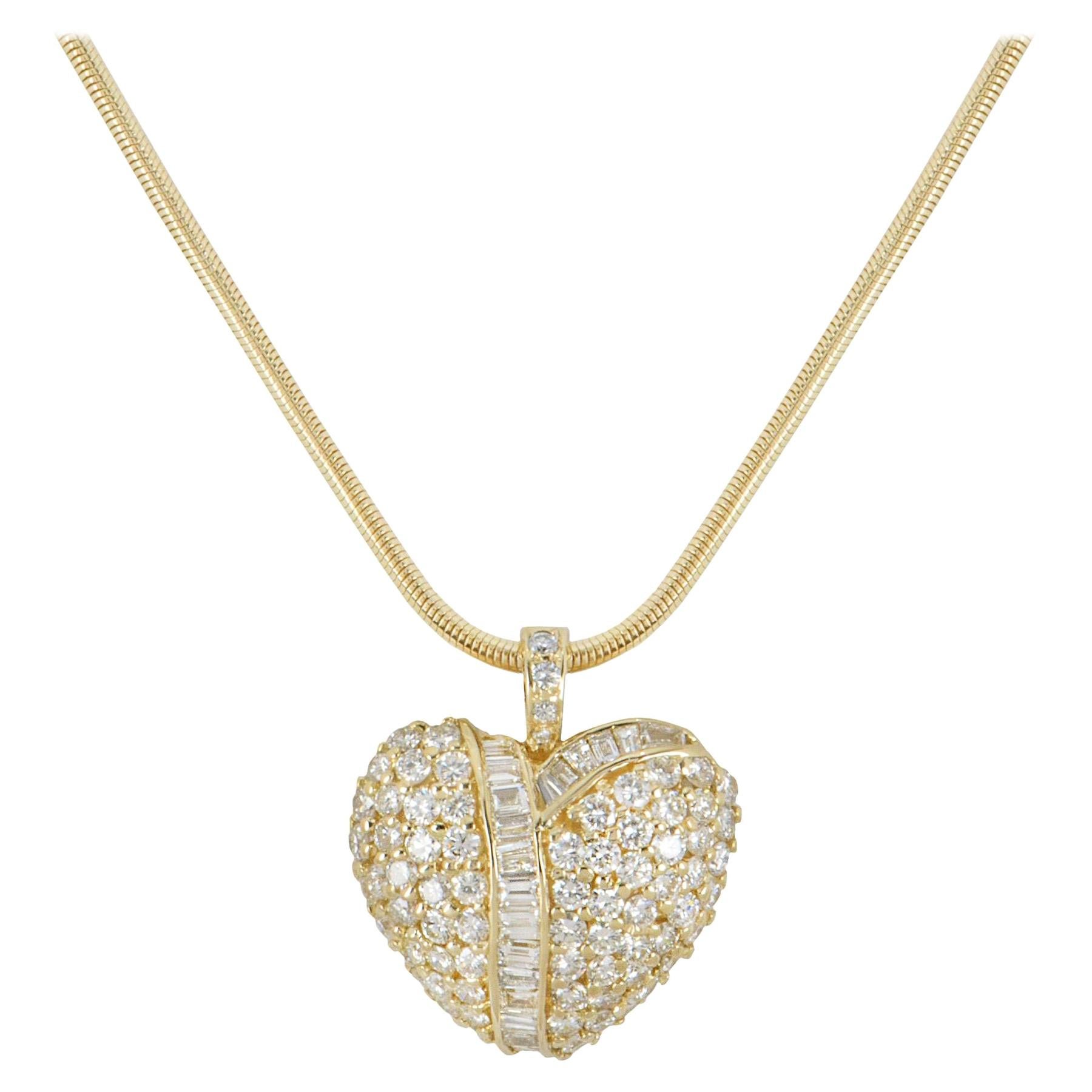 Yellow Gold Diamond Heart Pendant 2.12 Carat