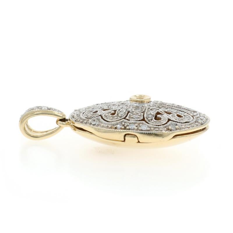 Pendentif en or jaune avec cœurs en diamant 14k Single .25ctw Love One Frame Excellent état - En vente à Greensboro, NC