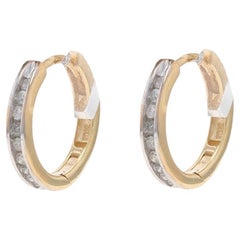 Orecchini a cerchio in oro giallo con diamanti - 10k Single Cut .25ctw Channel Set Pierced