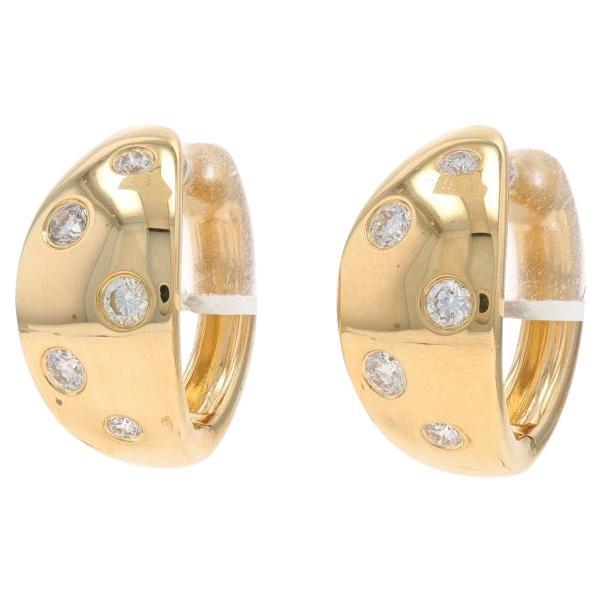 Orecchini a cerchio con diamanti in oro giallo 14k a forma di Brilliante rotondo (29ctw), forati