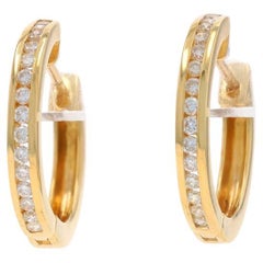 Orecchini a cerchio in oro giallo con diamanti - 18k Round .60ctw Channel Set Pierced
