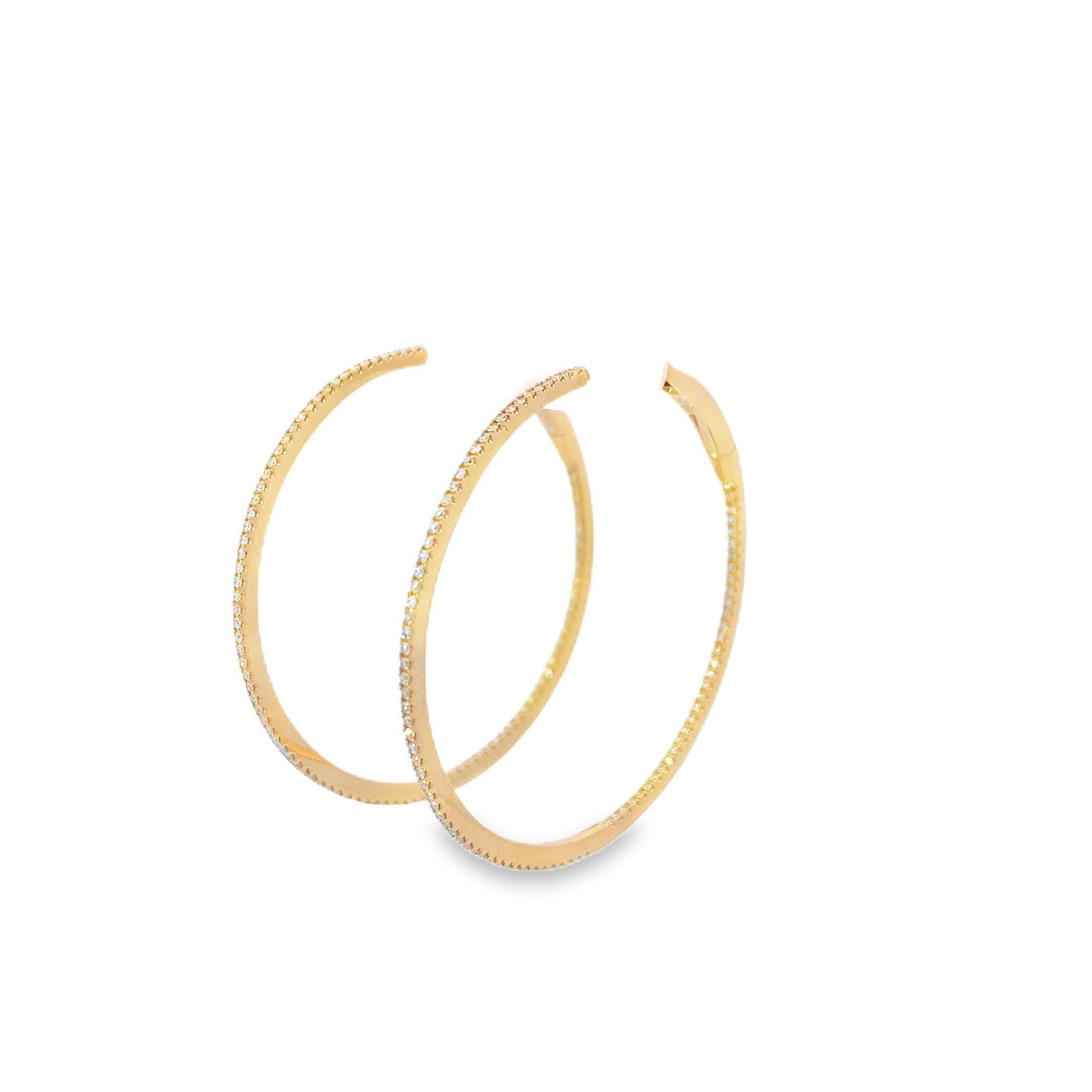 Moderne Maurice Fine Jewelry - Créoles en or jaune avec diamants à l'intérieur et à l'extérieur, de diamètre de 1,1/4