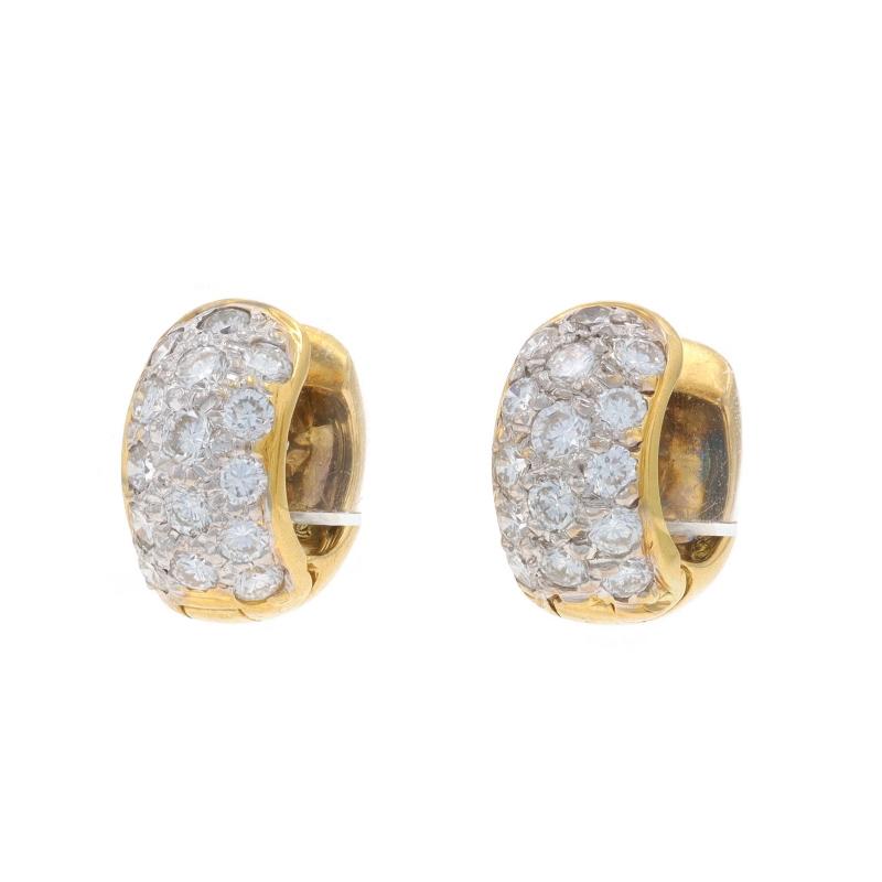 Boucles d'oreilles en or jaune avec diamants - 18k Round 1.00ctw Cluster Pierced Excellent état - En vente à Greensboro, NC