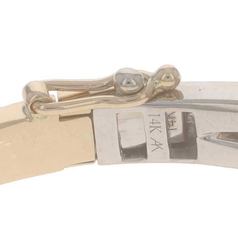Bracelet en or jaune avec feuilles entrelacées de diamants - 14k Round .50ctw en vente 1
