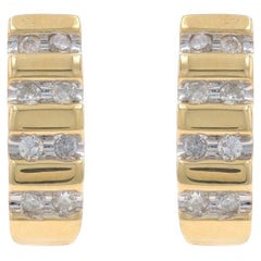 Boucles d'oreilles J en or jaune avec diamants - 14k Single Cut .25ctw Stripes Pierce