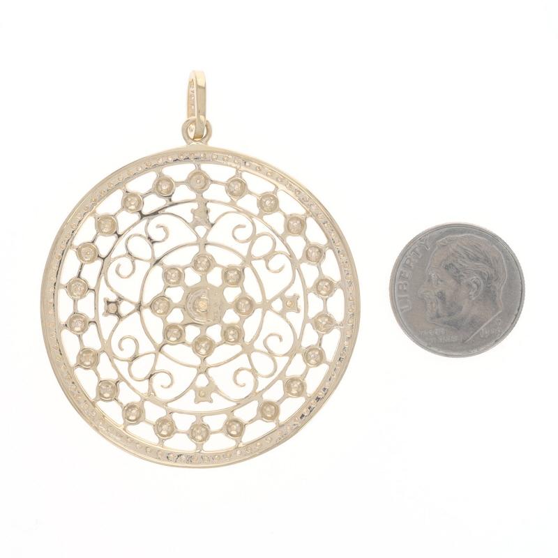 Pendentif médaillon rond en or jaune 14 carats avec cercle milgrain de 1,00 carat Excellent état - En vente à Greensboro, NC